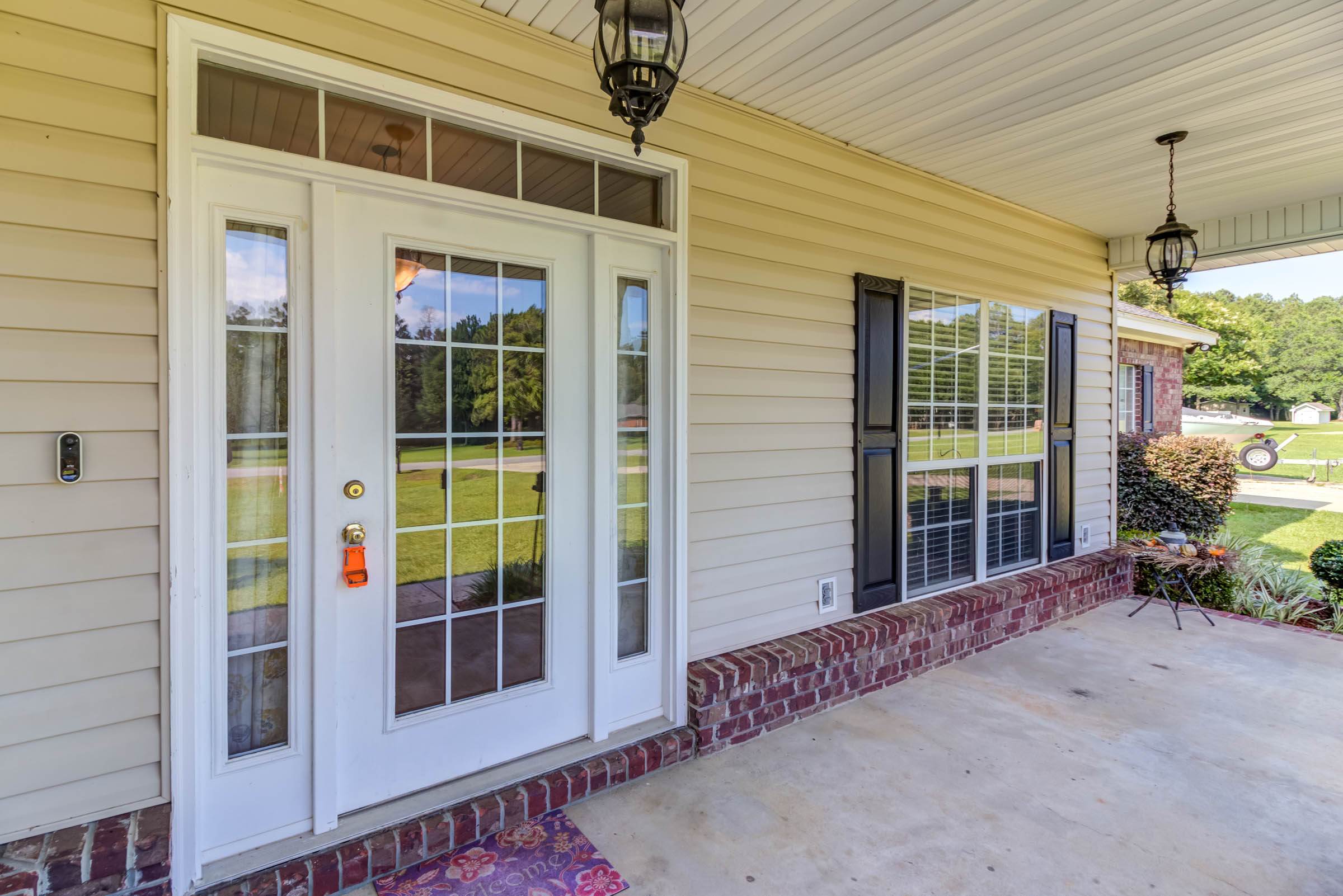 11913 Bluff Ridge Road, Vancleave, MS 39565