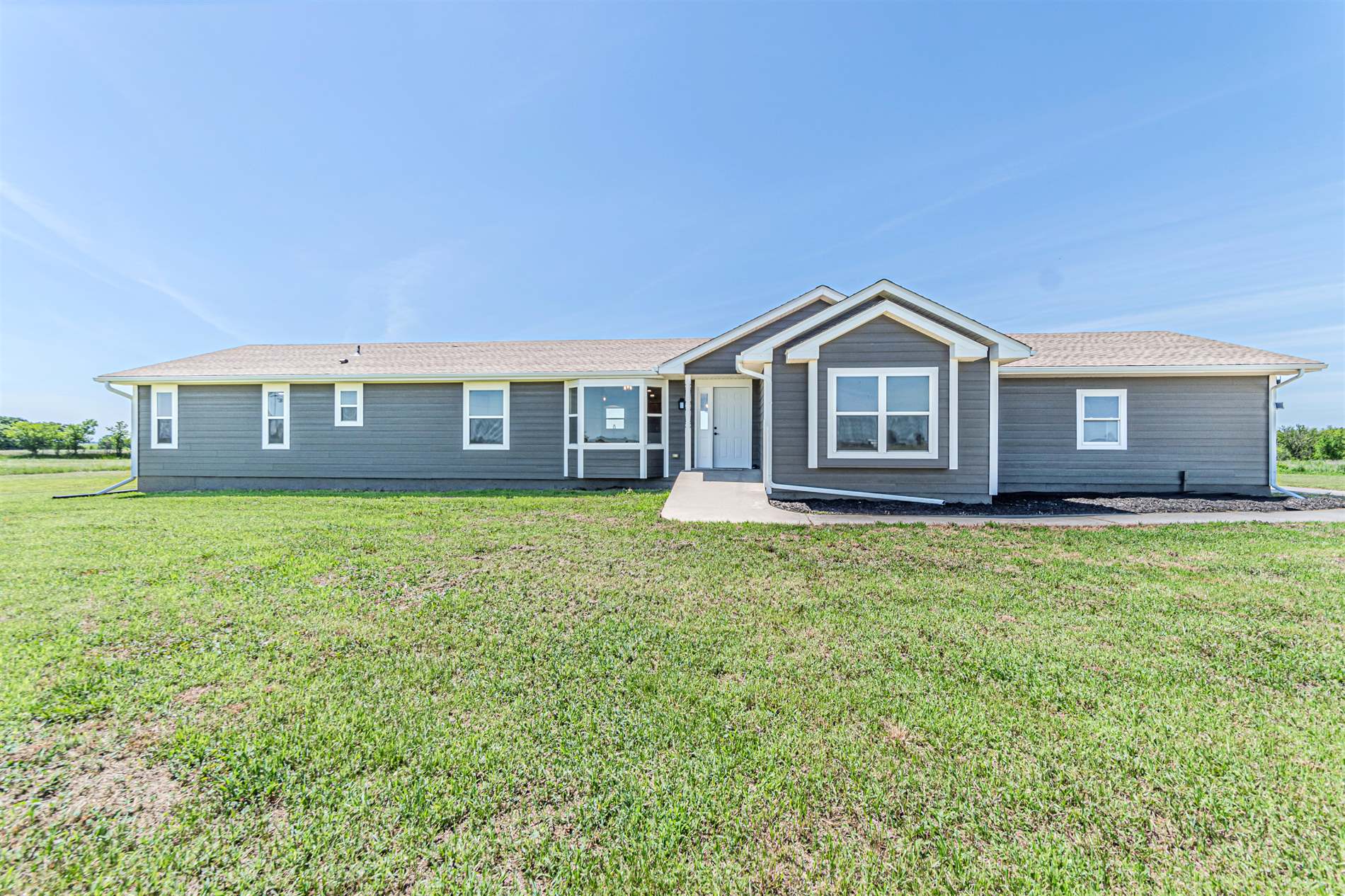 7514 Erichsen Road, Junction City, KS 66441