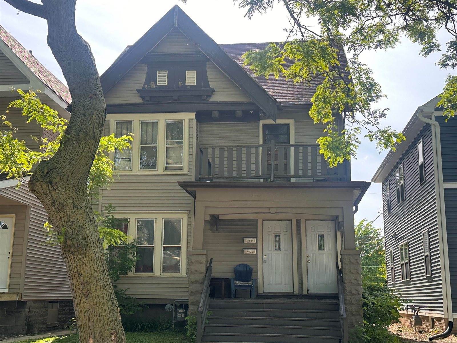 3025 North 6th St, Milwaukee, WI 53212