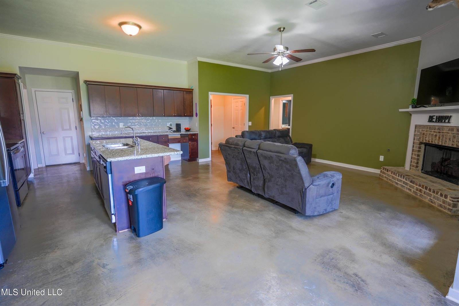 212 Cypress Knee Cove Cove, Terry, MS 39170