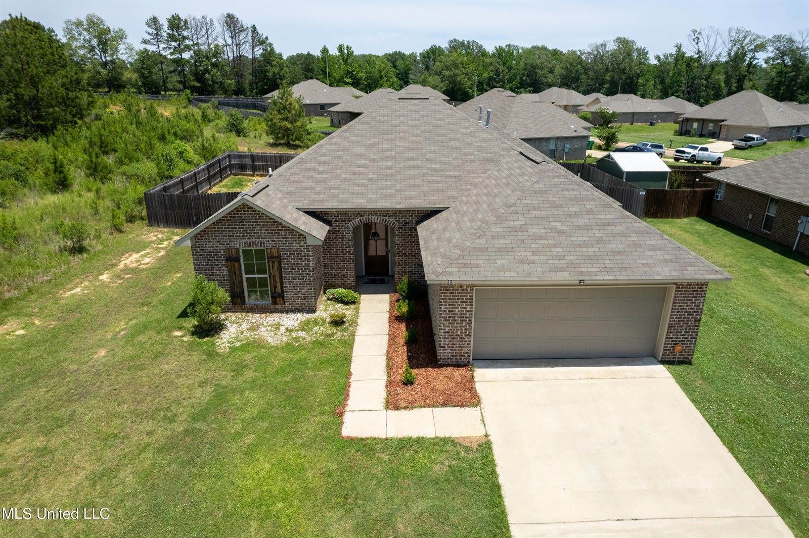 212 Cypress Knee Cove Cove, Terry, MS 39170