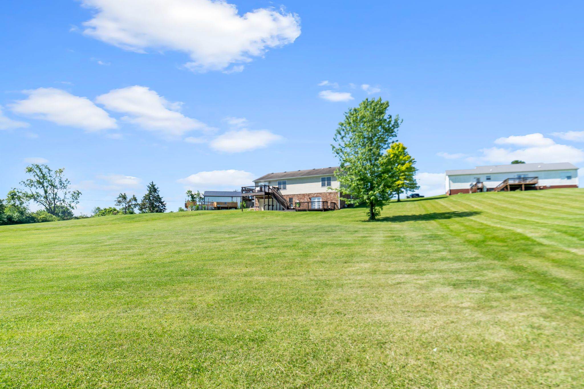 217 Saddle Brook Court, Berea, KY 40403