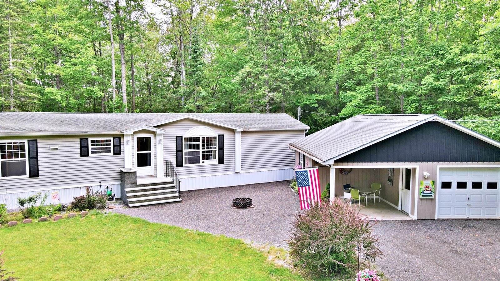 12 Forest Hills Drive, Levant, ME 04456