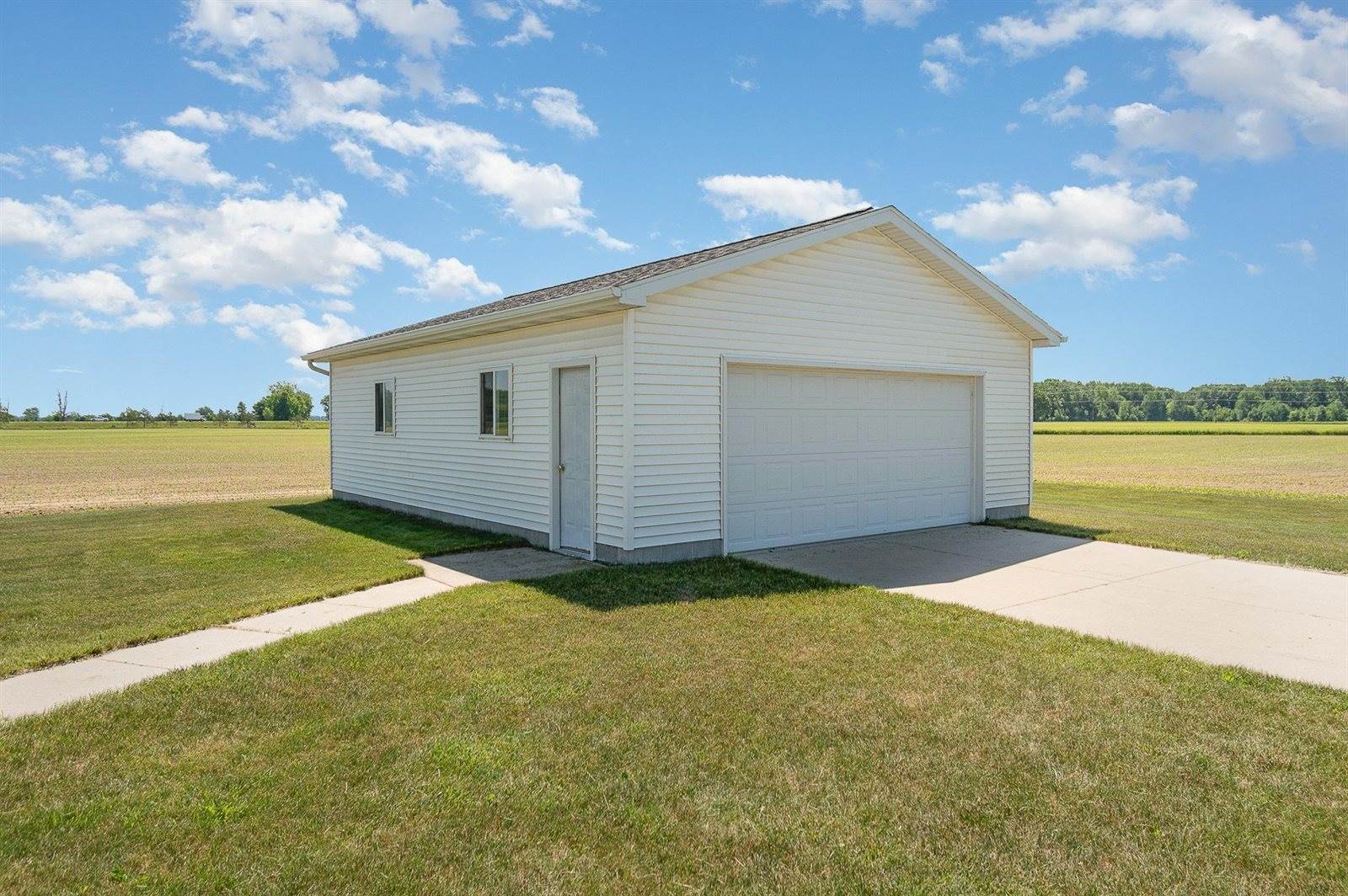 3136 N 7 Mile Road, Pinconning, MI 48650