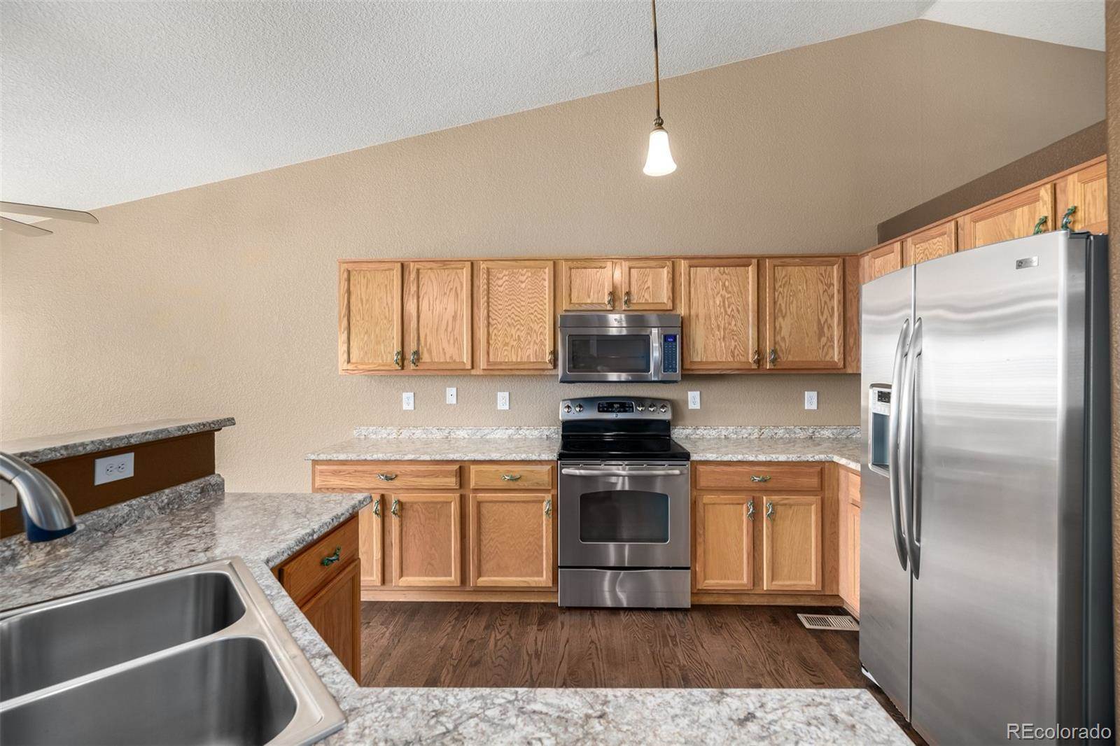 6059 South Quemoy Way, Aurora, CO 80015