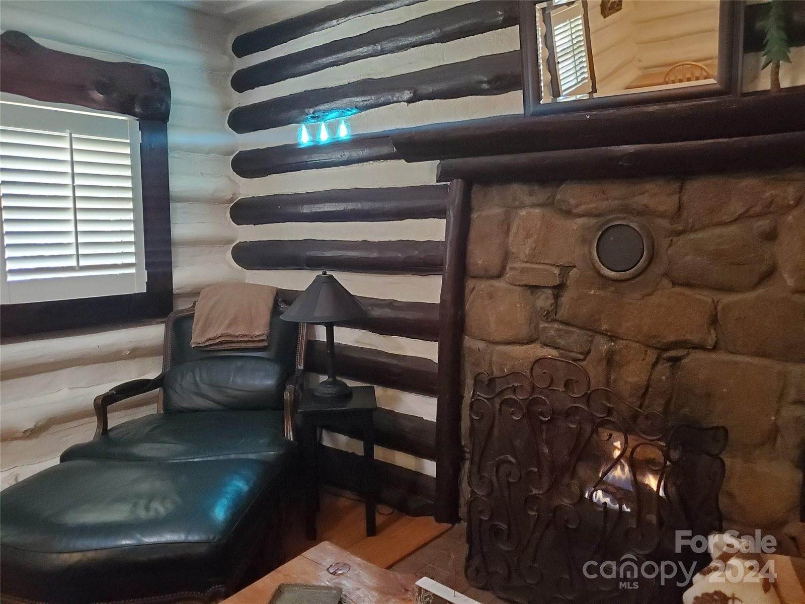 56 Mimosa Circle, Asheville, NC 28805