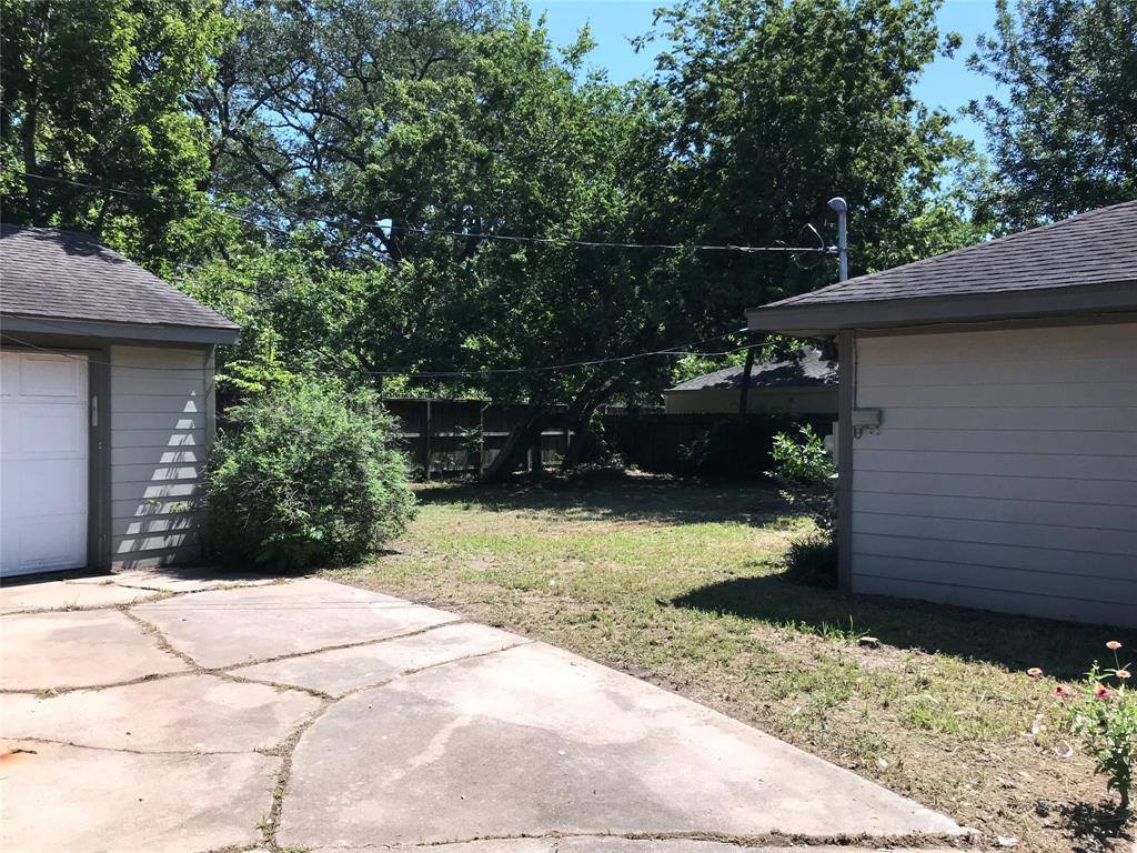 3818 Linkwood Drive, Houston, TX 77025