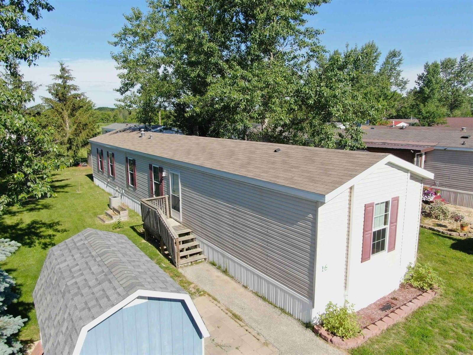 13875 Graphite Rd, #16, Tomah, WI 54660