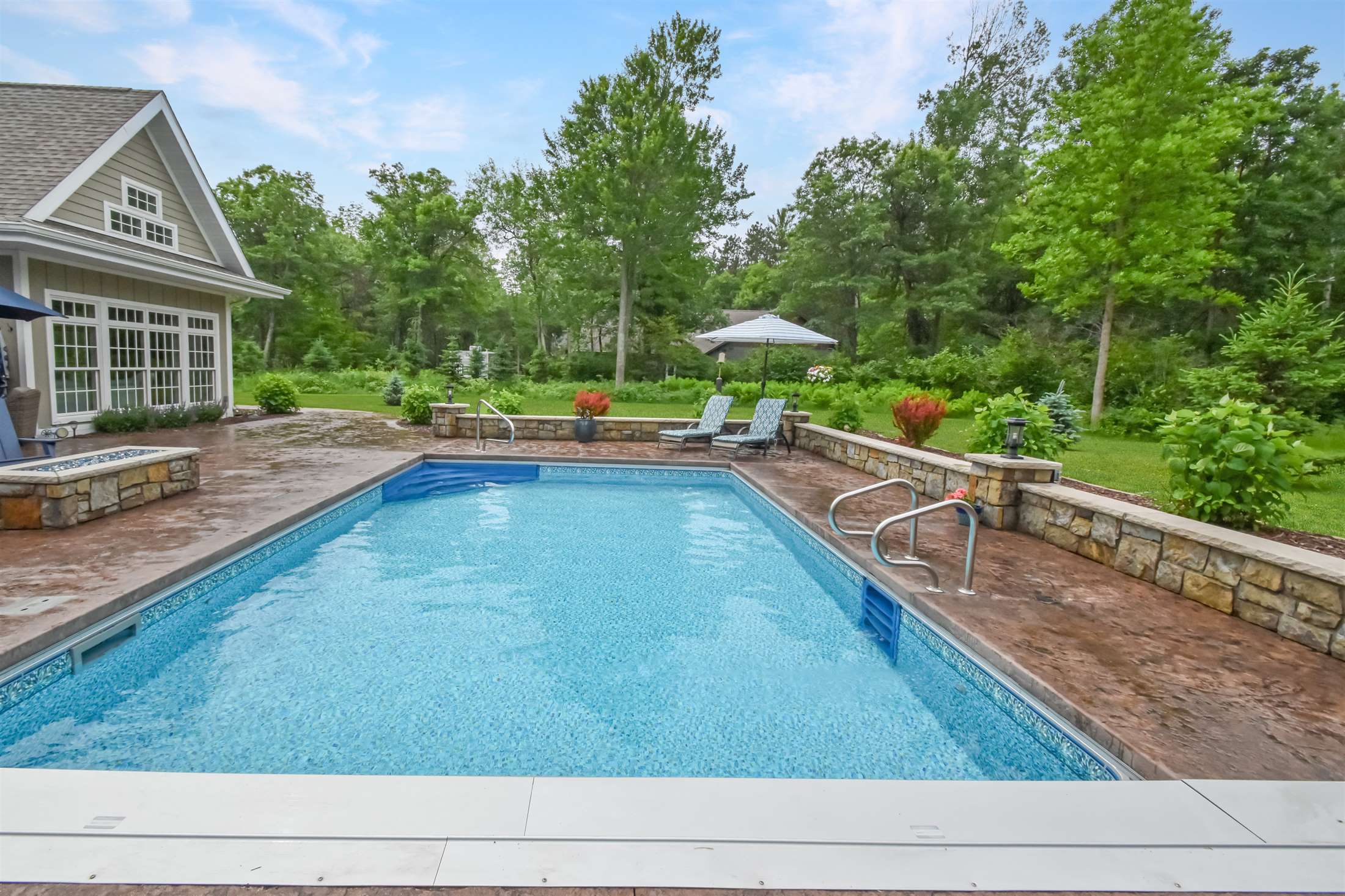 11771 Shadow Trail Drive SW, Fairview Township, MN 56401