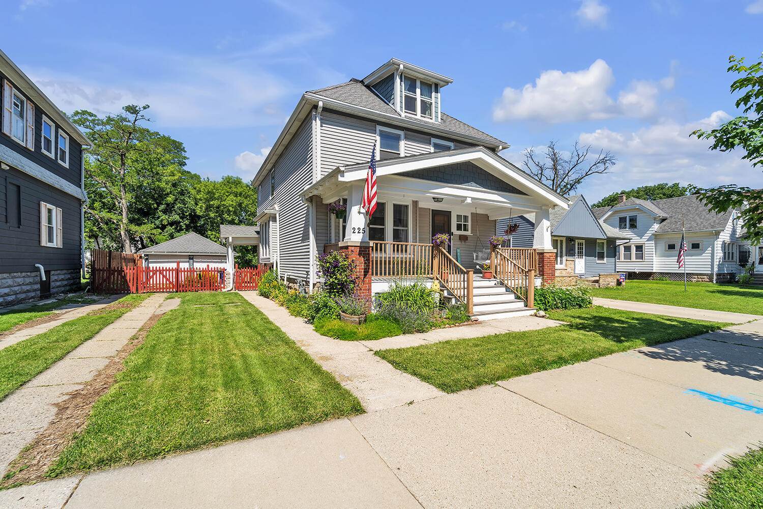 225 North 60th St, Milwaukee, WI 53213