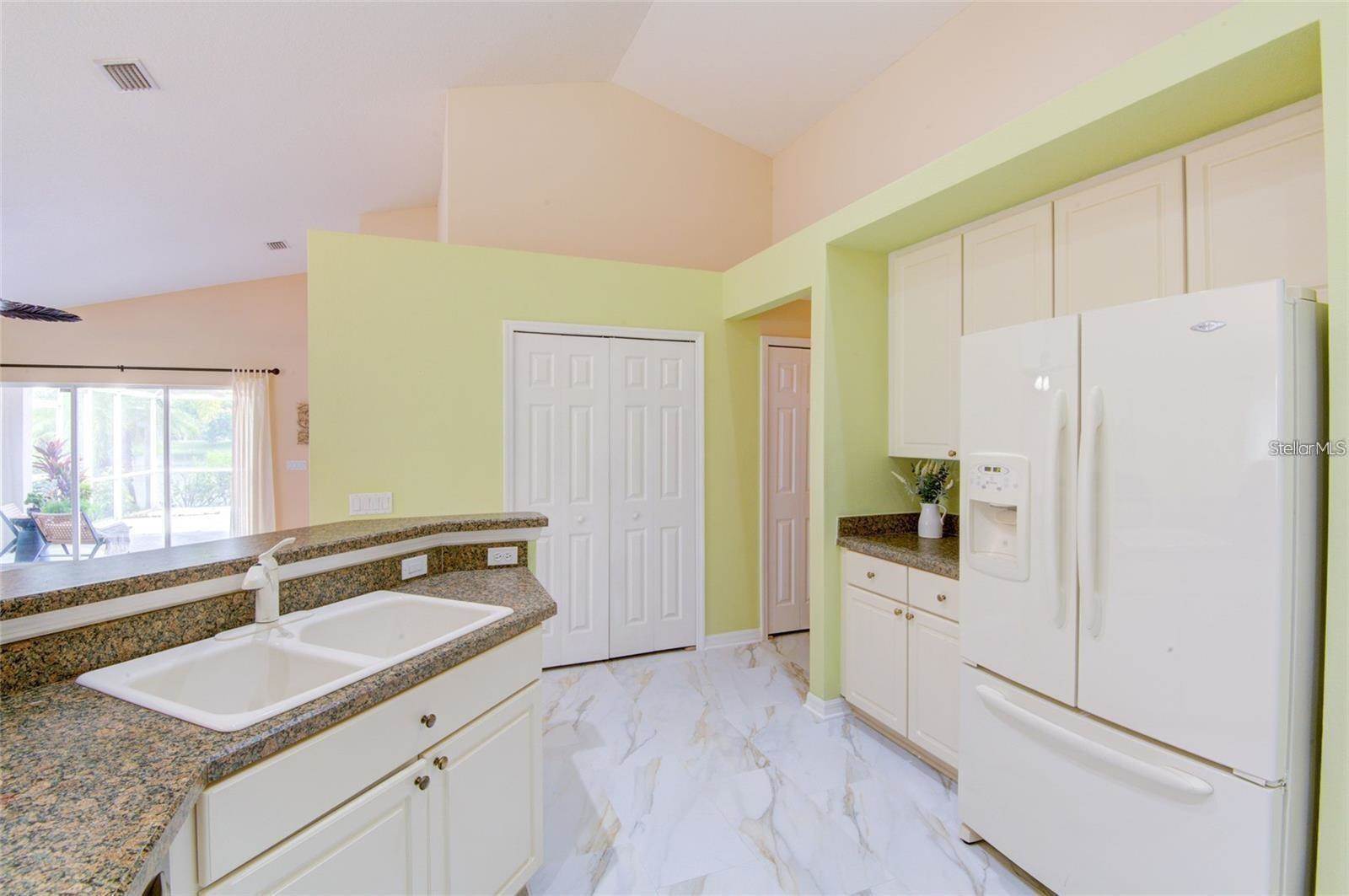 5015 60TH Drive East, Bradenton, FL 34203