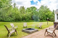 12 Surrey Lane, Hampden, ME 04444