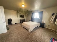 332 Lawndale Dr, Spring Creek, NV 89815