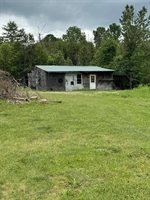 7 Thomas Road, Sangerville, ME 04479