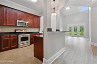 313 Capri Place, Ocean Springs, MS 39564