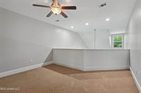 313 Capri Place, Ocean Springs, MS 39564