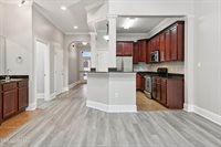 313 Capri Place, Ocean Springs, MS 39564