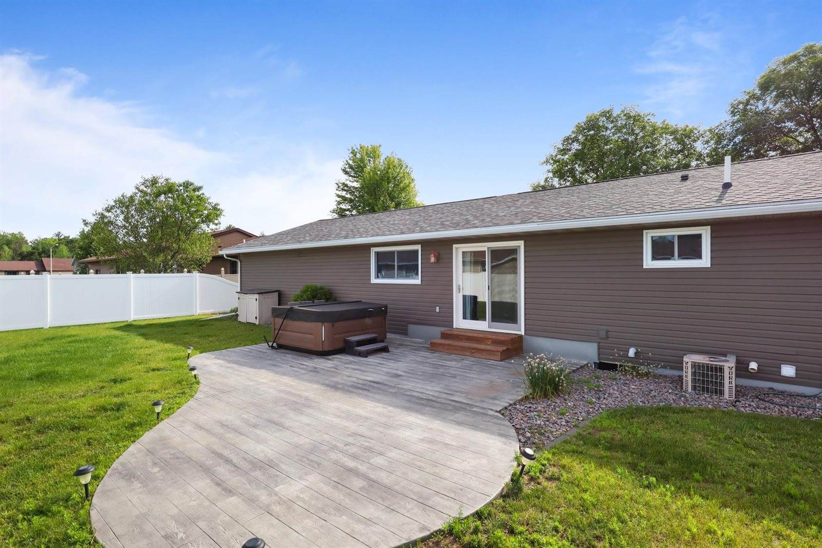 2120 Cindy Court, Wisconsin Rapids, WI 54494