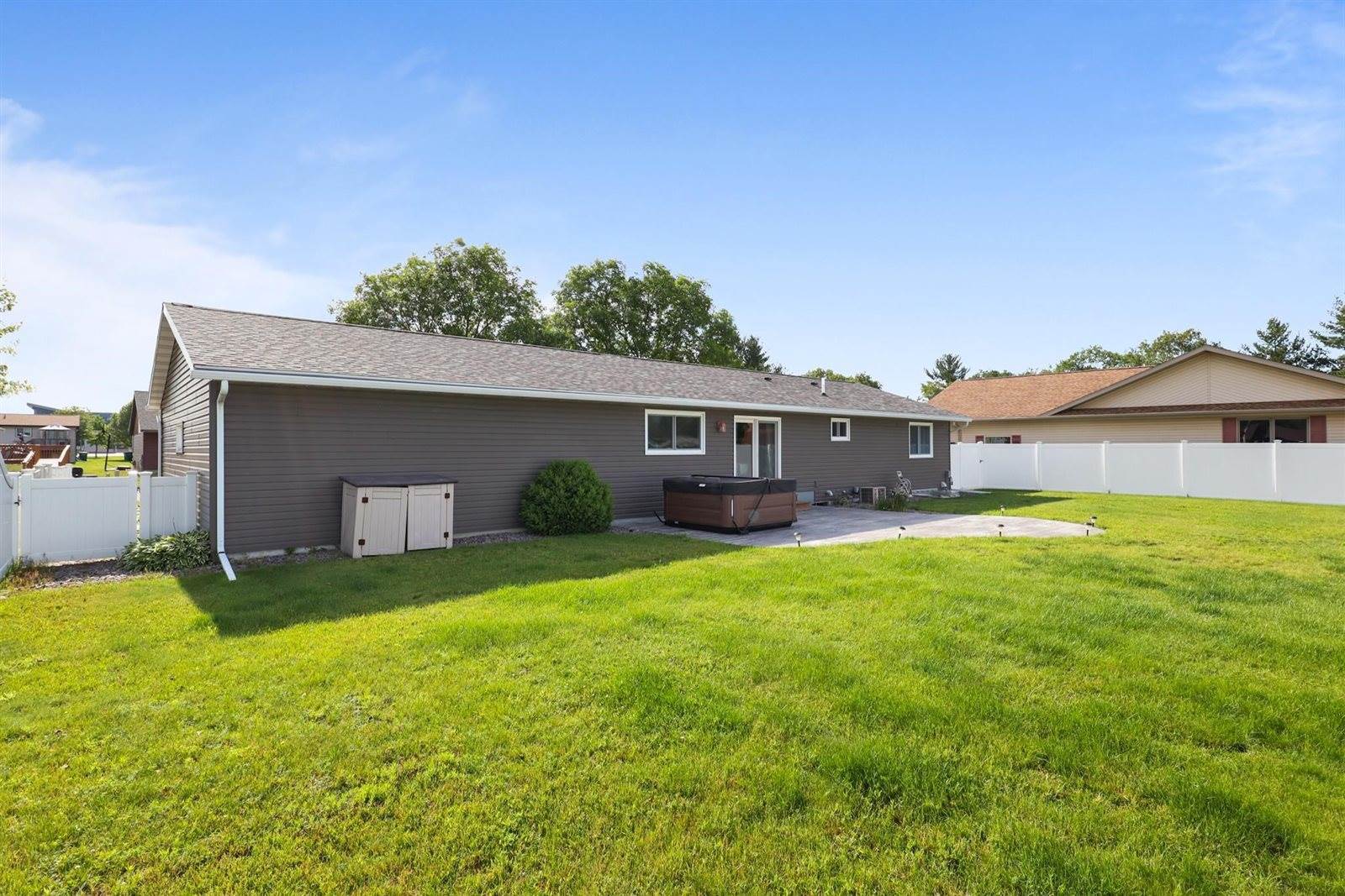 2120 Cindy Court, Wisconsin Rapids, WI 54494