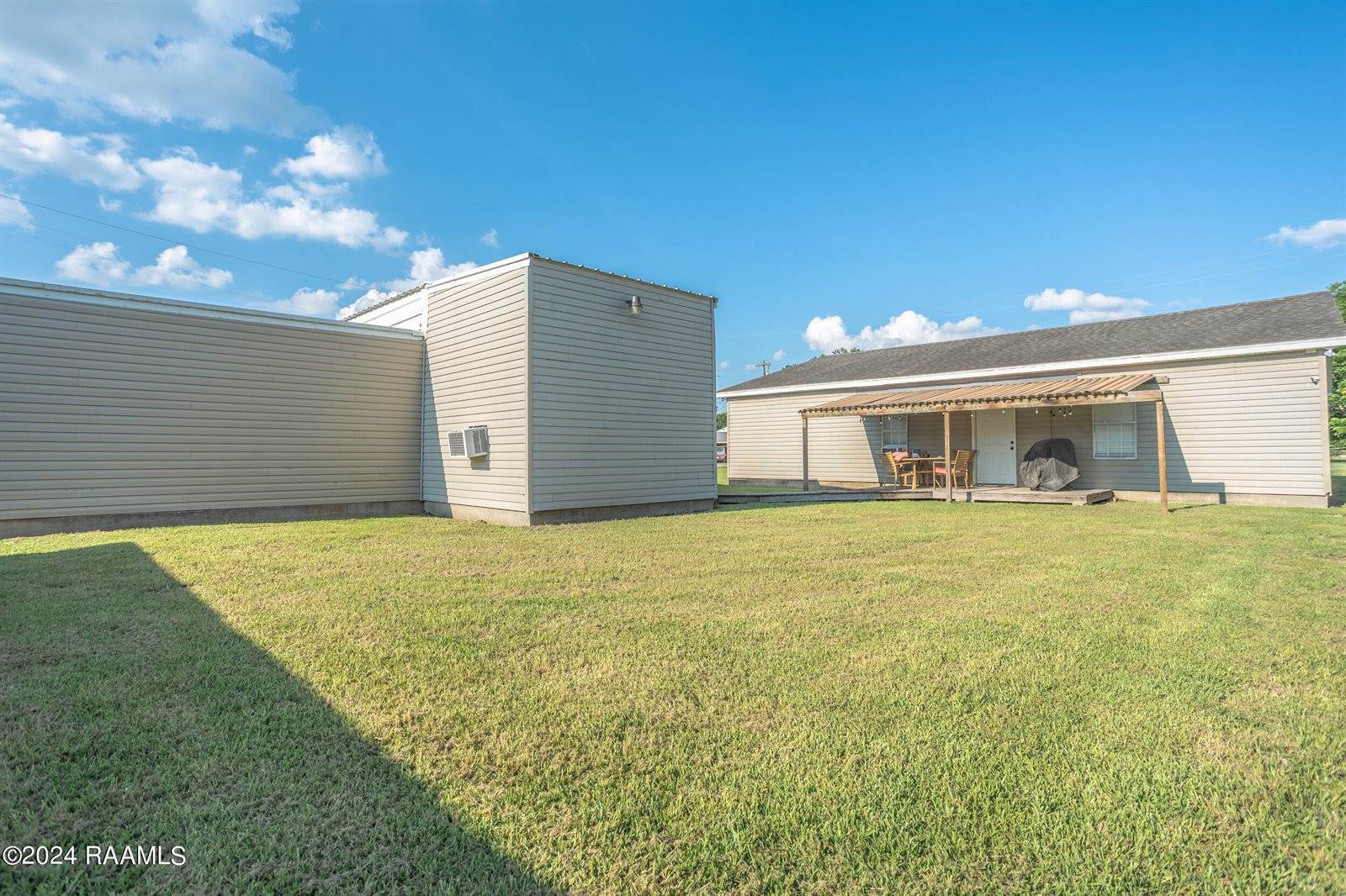 1400 Barbara Street, Rayne, LA 70578