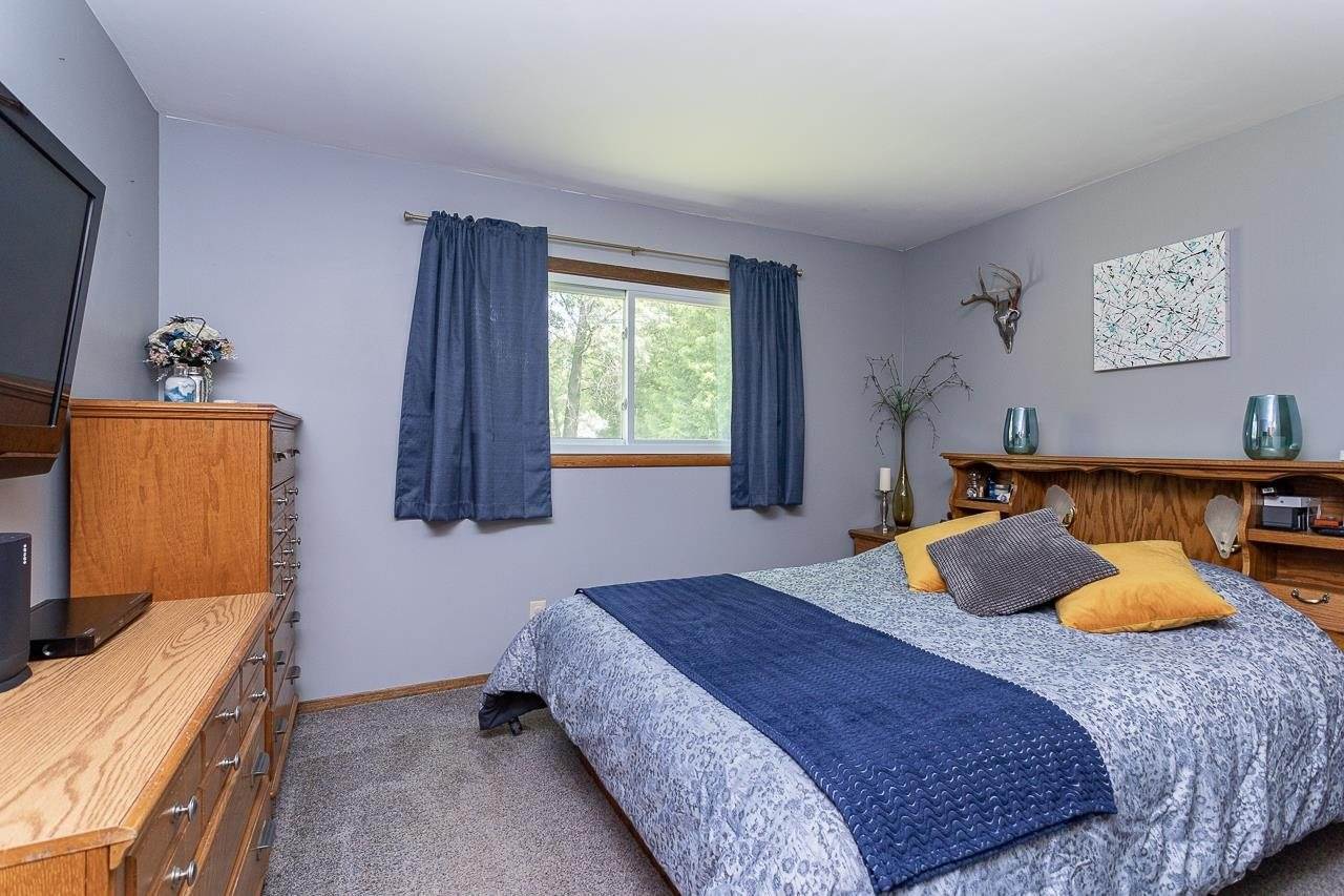 2970 Cedar Drive, Plover, WI 54467