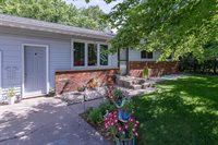 2970 Cedar Drive, Plover, WI 54467