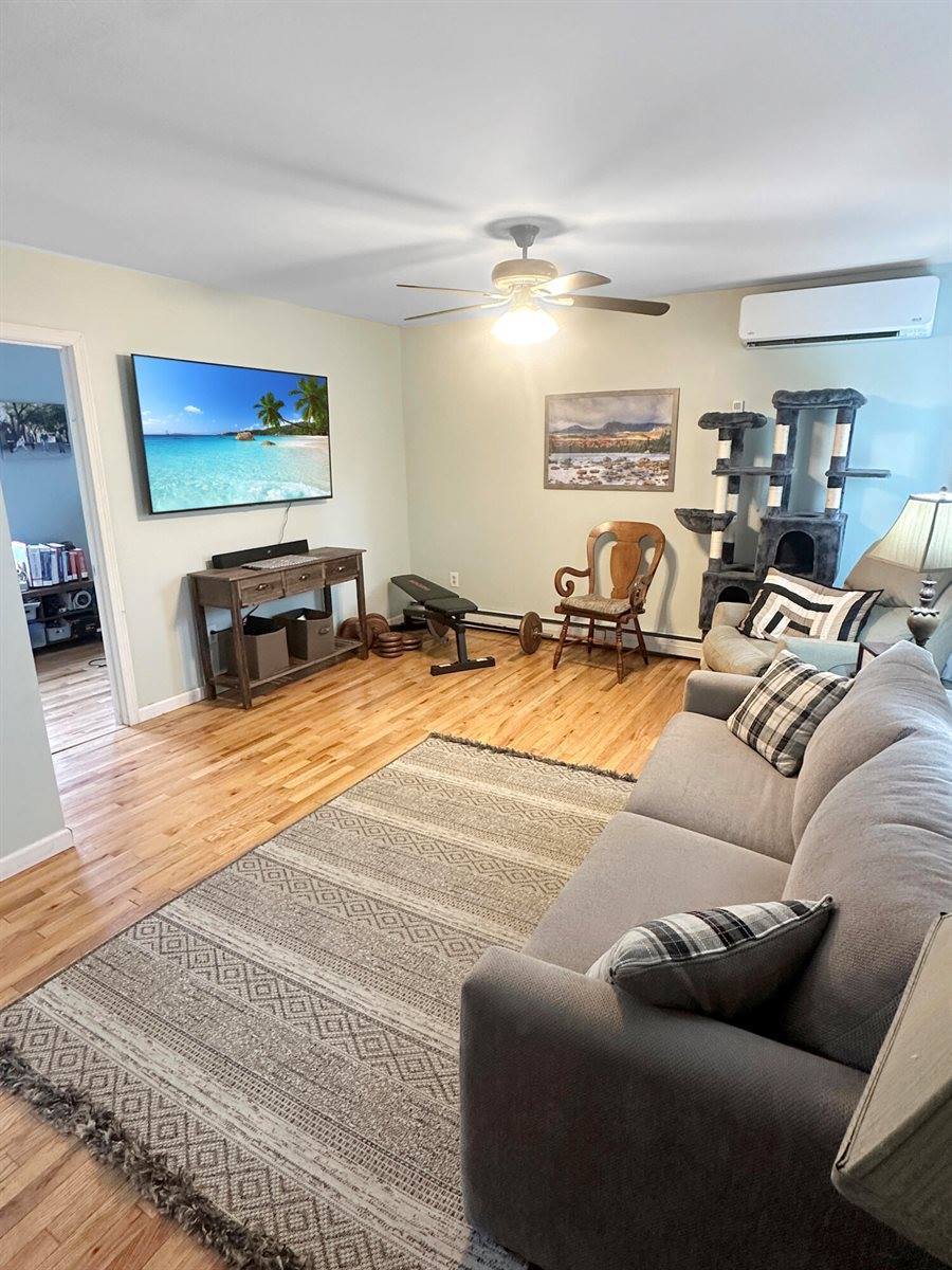 98 6th Street, Old Town, ME 04468