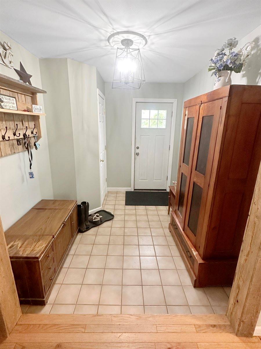 98 6th Street, Old Town, ME 04468