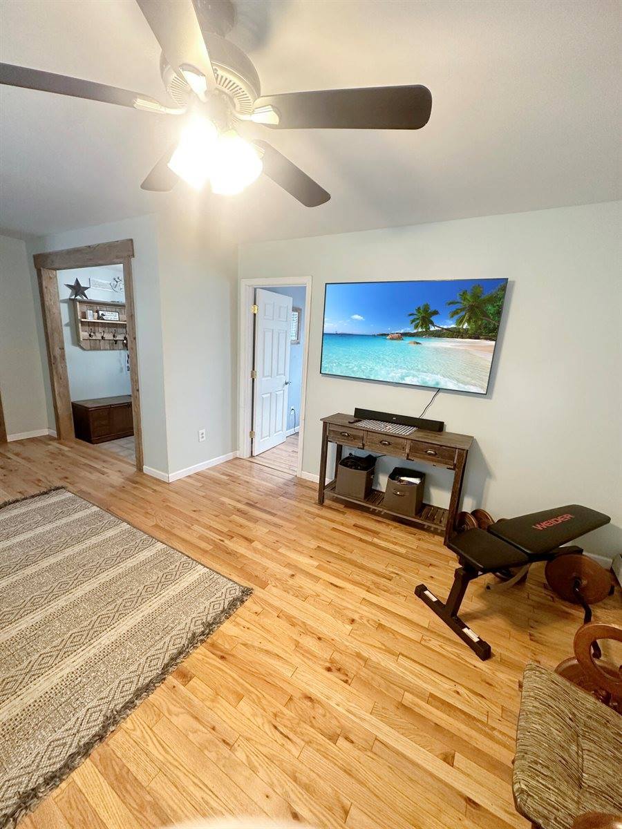 98 6th Street, Old Town, ME 04468