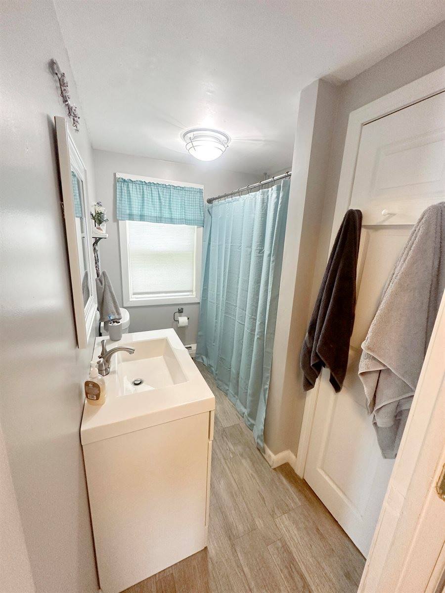 98 6th Street, Old Town, ME 04468