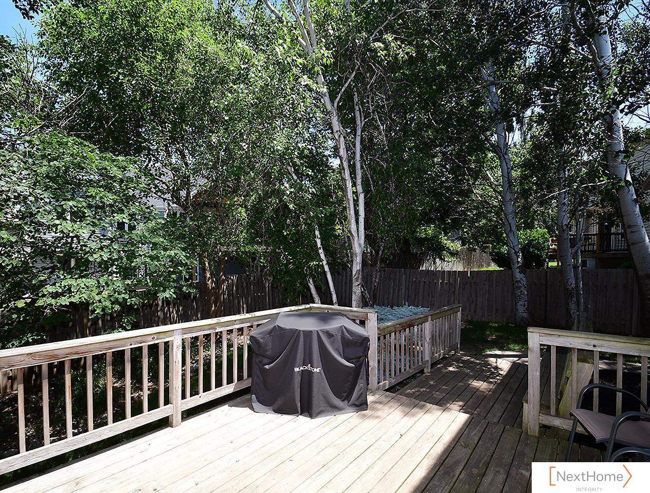 4320 Red Deer Drive, Lincoln, NE 68516