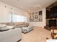 4320 Red Deer Drive, Lincoln, NE 68516