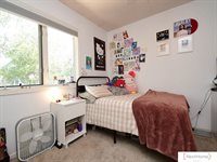 4320 Red Deer Drive, Lincoln, NE 68516