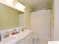 4320 Red Deer Drive, Lincoln, NE 68516