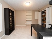 4320 Red Deer Drive, Lincoln, NE 68516