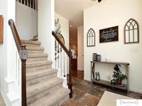 4320 Red Deer Drive, Lincoln, NE 68516