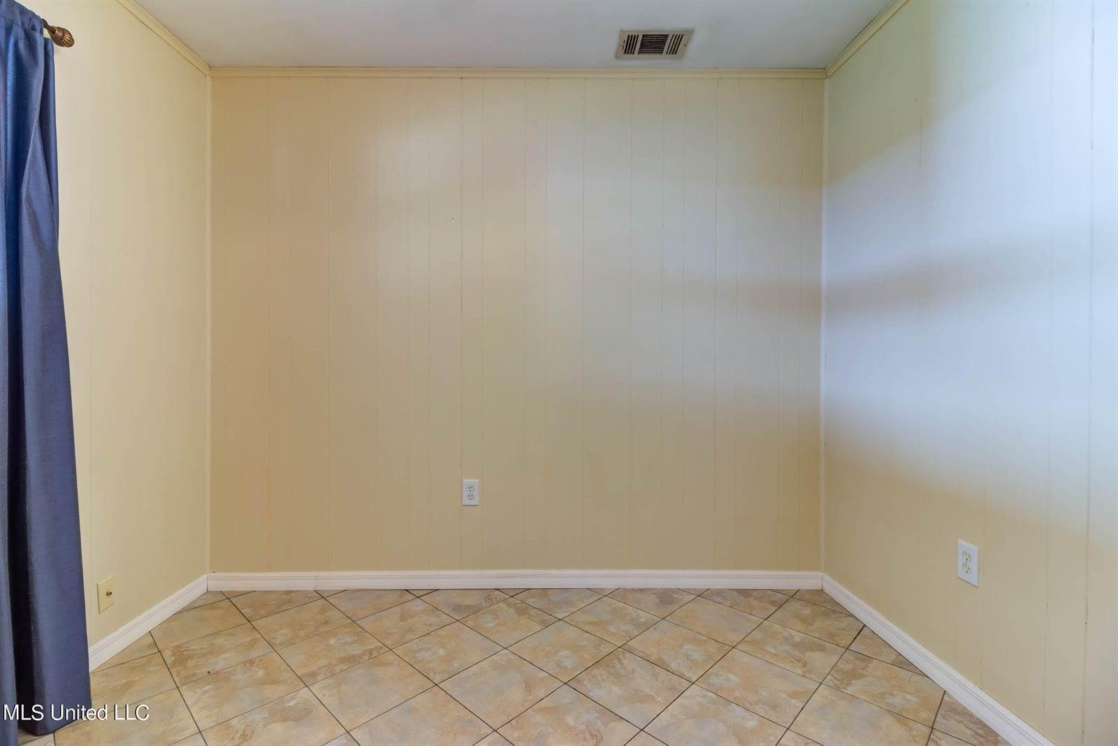 2202 North Street, Gulfport, MS 39507