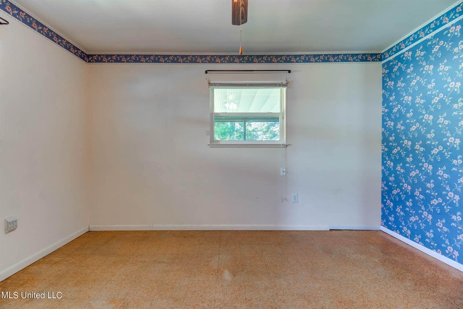 2202 North Street, Gulfport, MS 39507