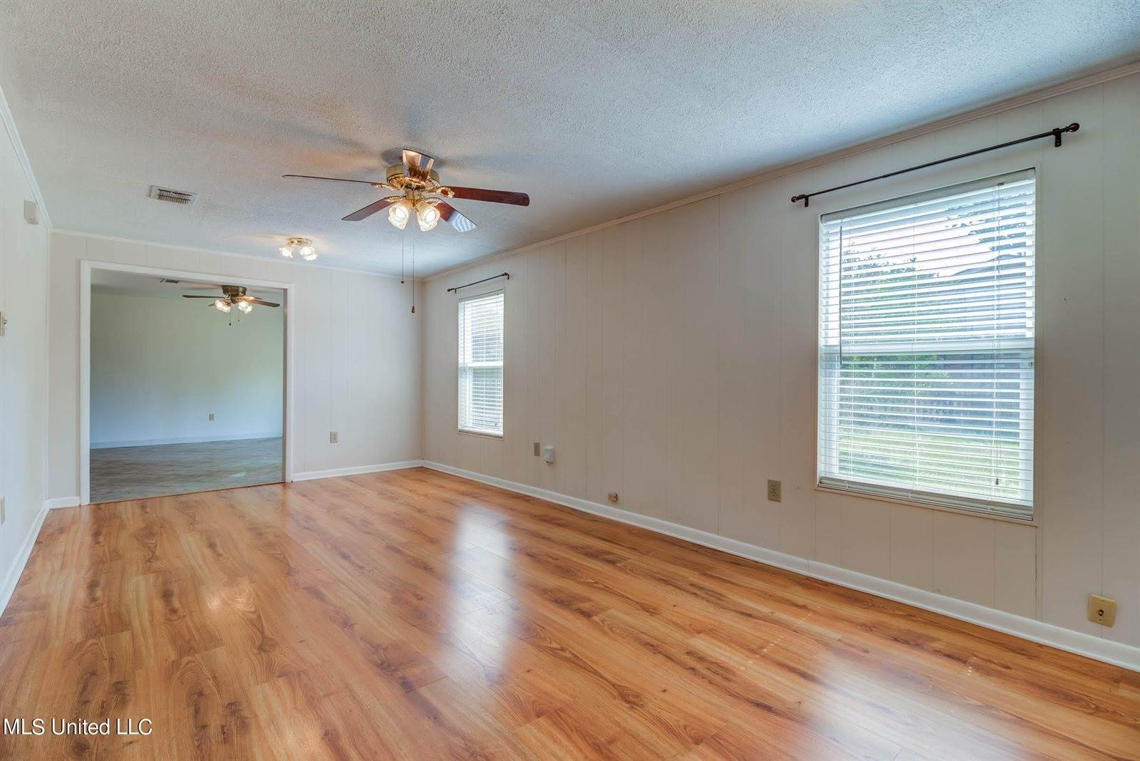 2202 North Street, Gulfport, MS 39507