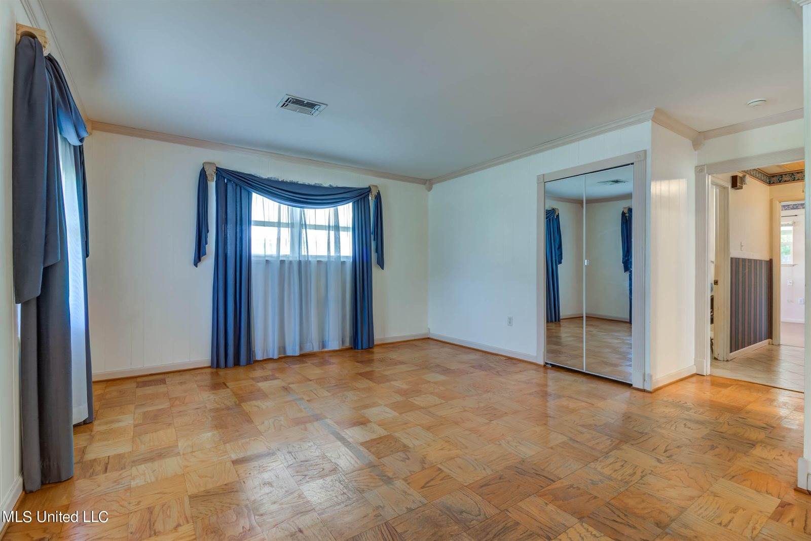 2202 North Street, Gulfport, MS 39507