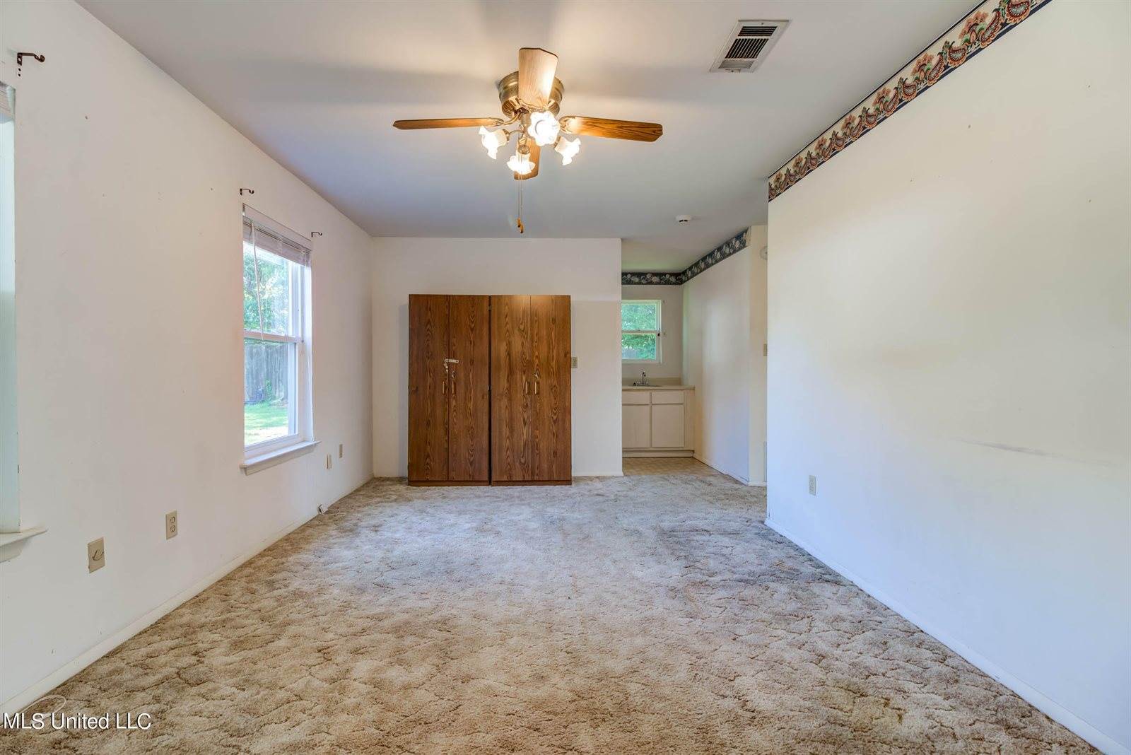 2202 North Street, Gulfport, MS 39507