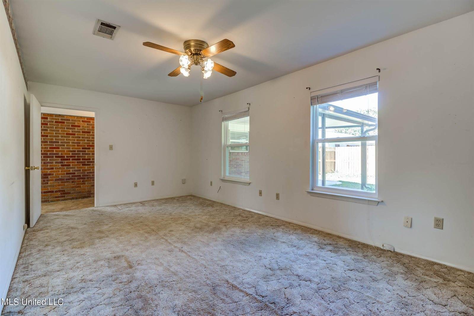 2202 North Street, Gulfport, MS 39507