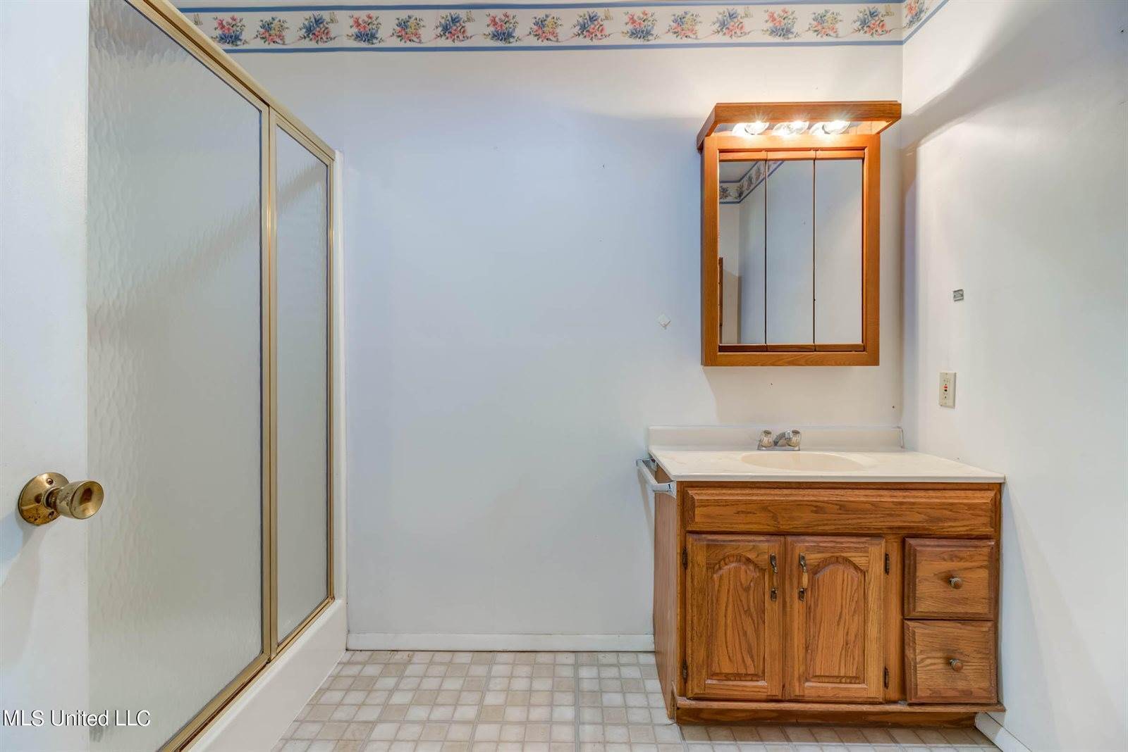 2202 North Street, Gulfport, MS 39507