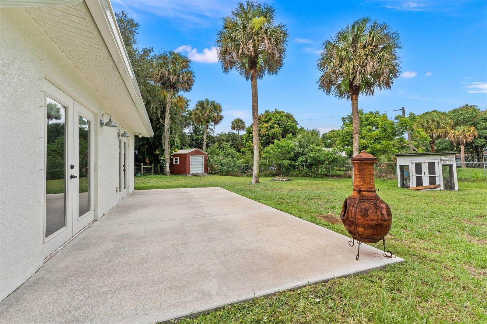 4909 Magnolia Avenue, Fort Pierce, FL 34982