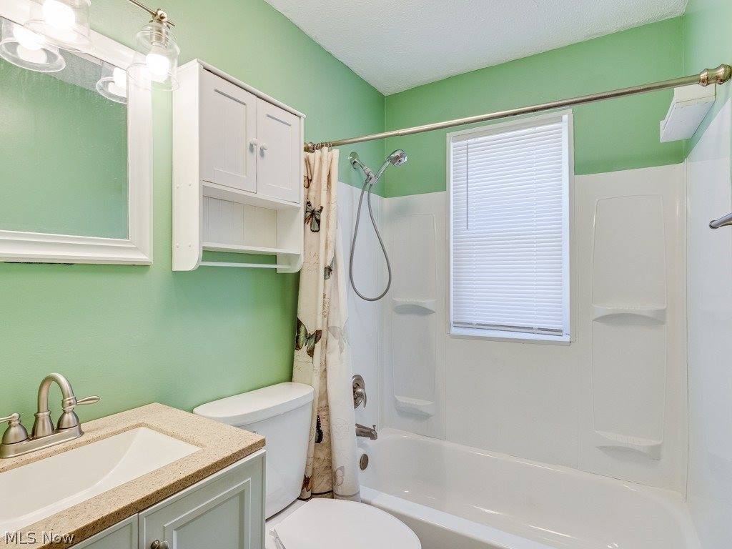 3430 Brookdale Avenue, Parma, OH 44134