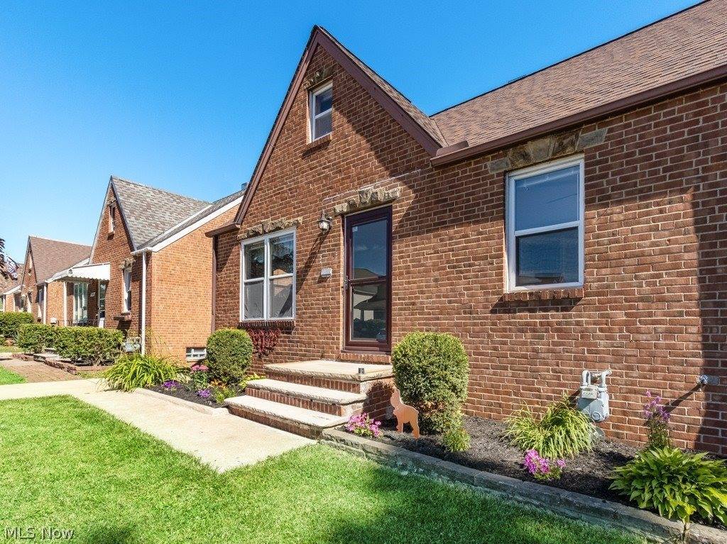 3430 Brookdale Avenue, Parma, OH 44134