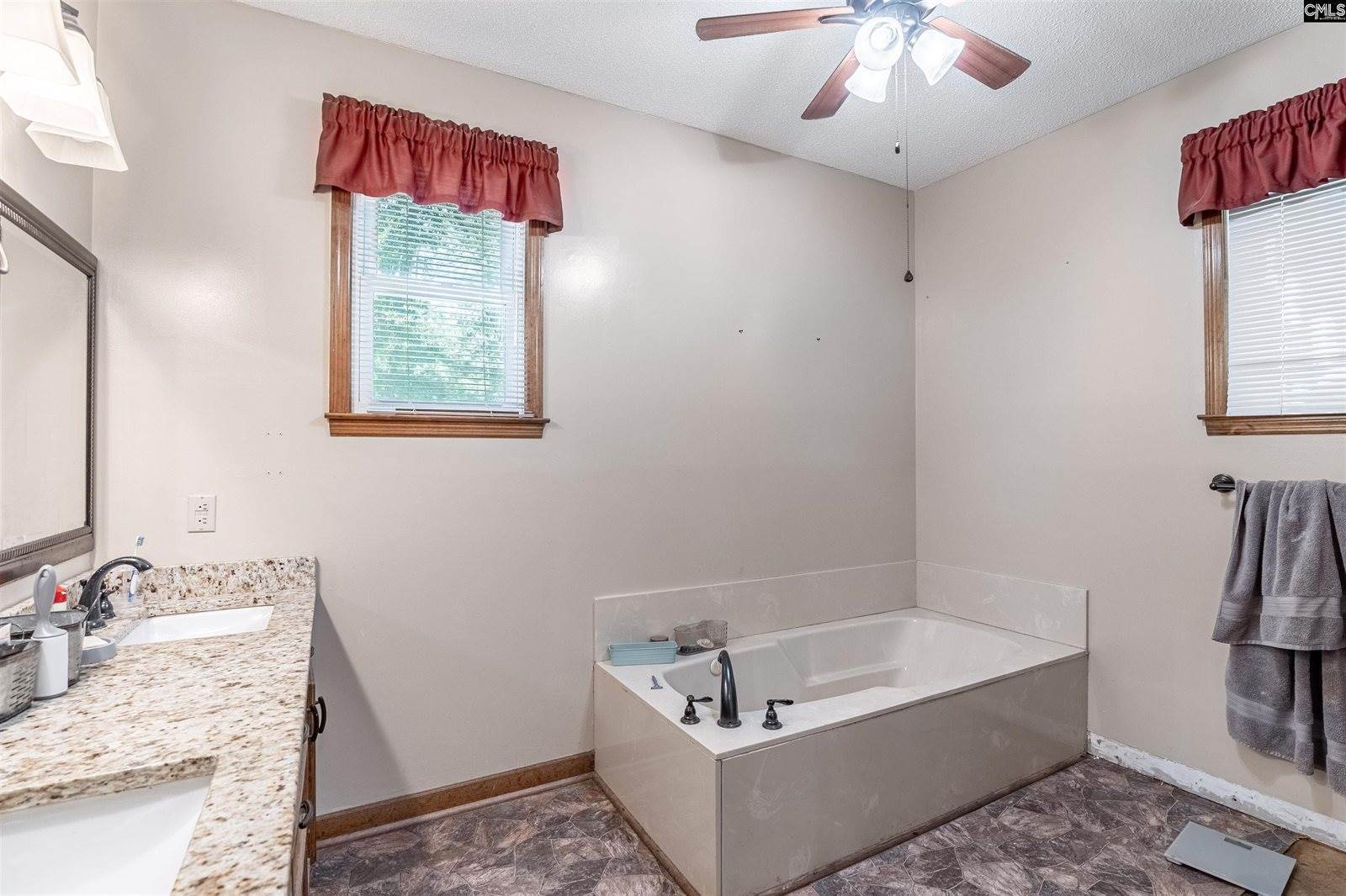 201 Robbie, Lexington, SC 29073