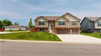 912 NW Lindenwood Drive, Grain Valley, MO 64029