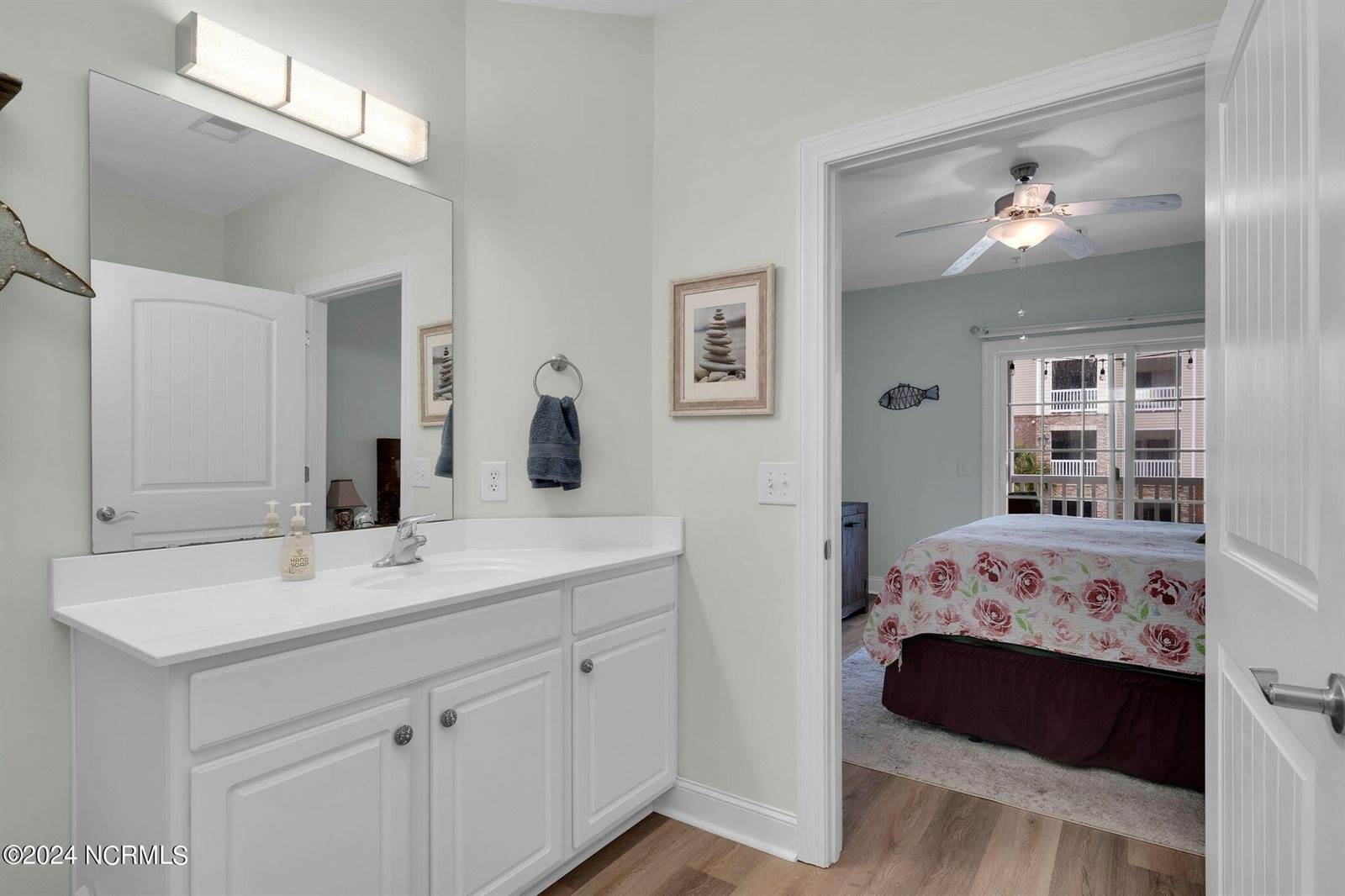 300 Gateway Condos Drive, Surf City, NC 28445