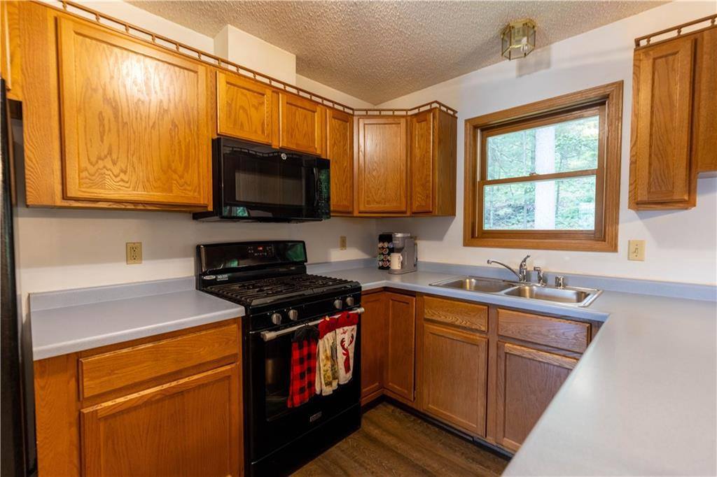 W10904 Vance Road, Black River Falls, WI 54615